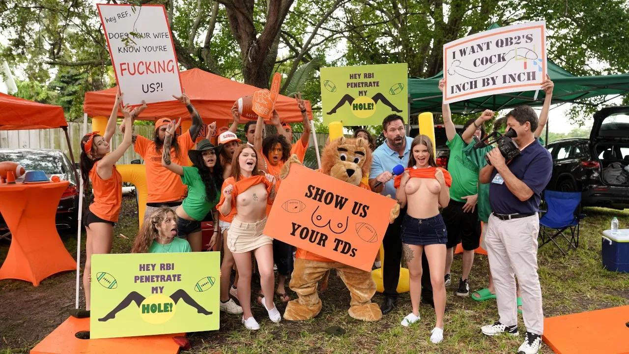 Outdoor College Tailgate Blowjob and Hardcore Football Fan Sex