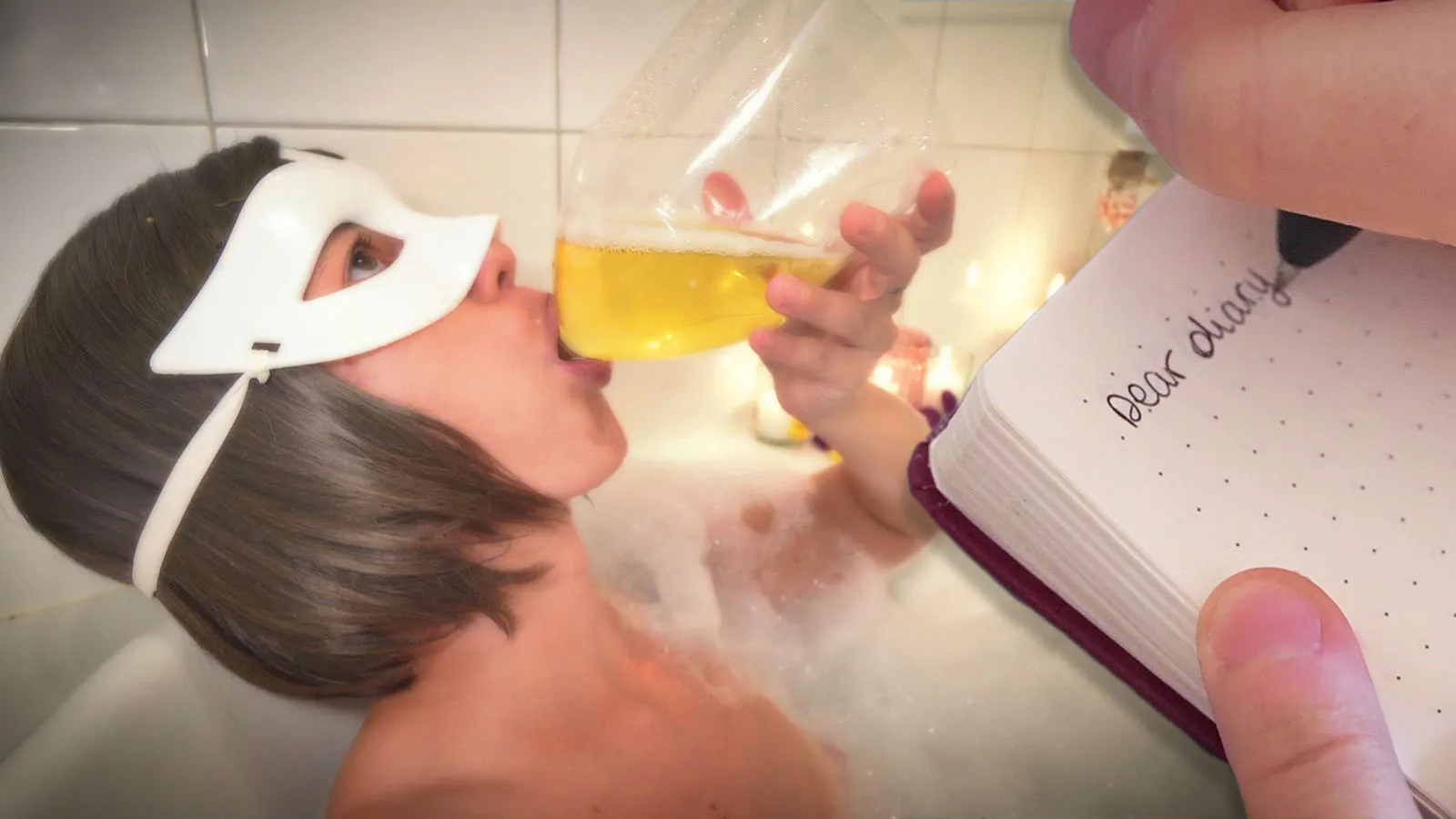 pissplay.com – Dear Diary