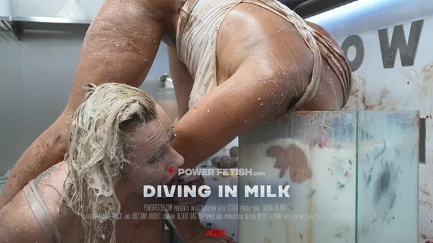 Power Fetish – Diving in Milk